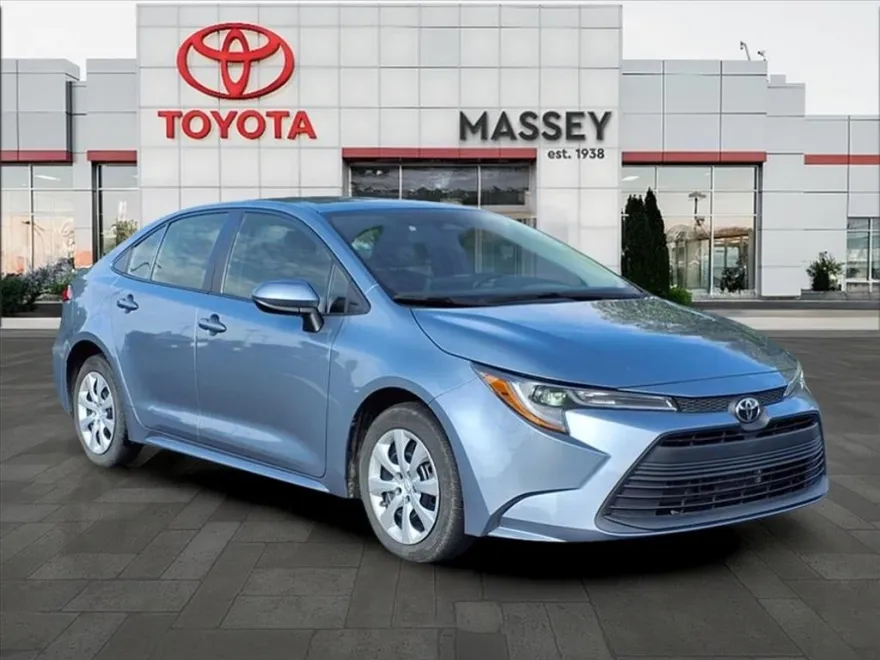 2023 Toyota Corolla LE photo 1