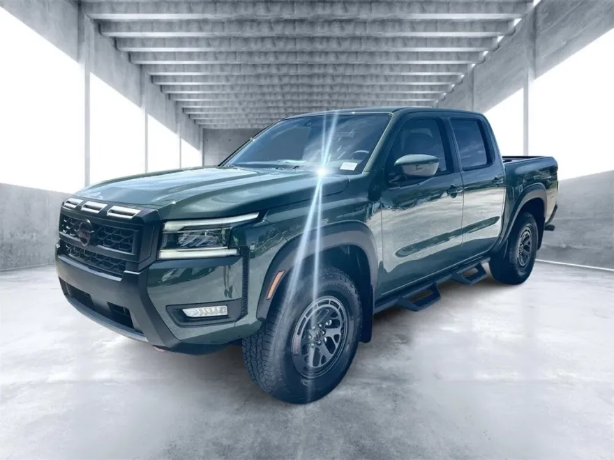 2025 Nissan Frontier PRO-4X photo 1