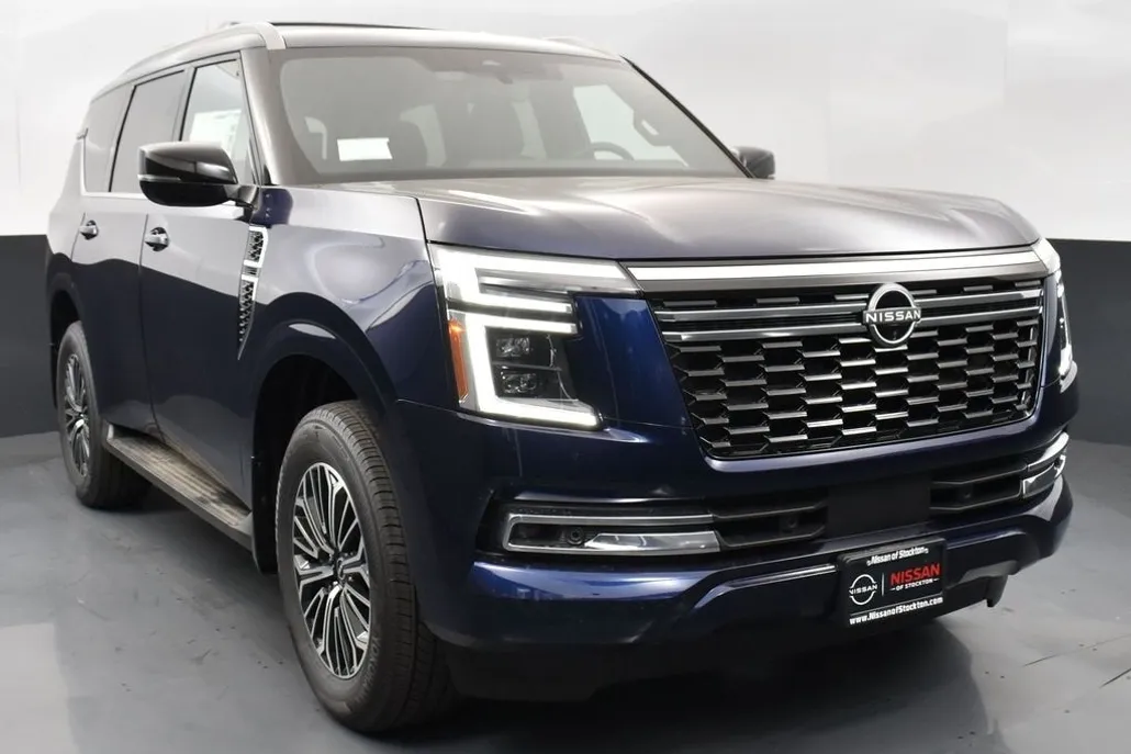 2025 Nissan Armada Platinum photo 1