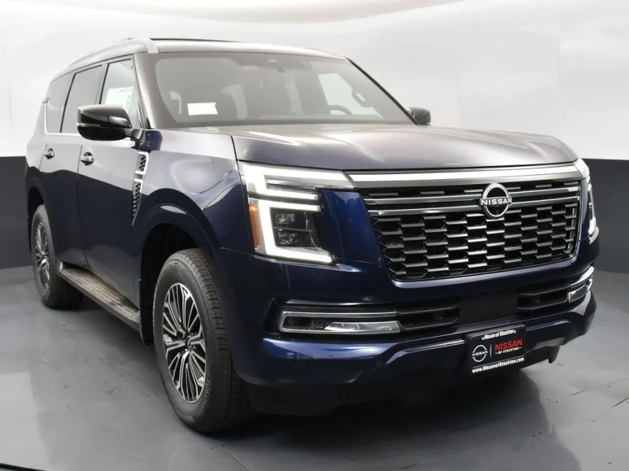 2025 Nissan Armada Platinum photo 1