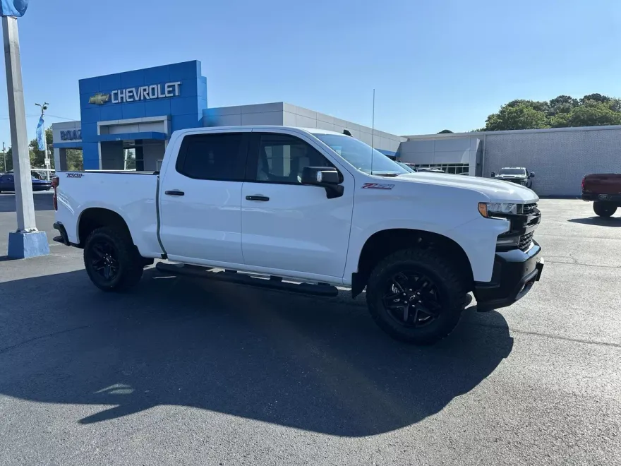 2021 Chevrolet Silverado 1500 LT Trail Boss photo 1