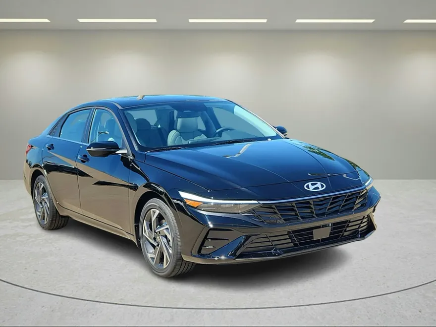 2025 Hyundai Elantra Hybrid Limited photo 1