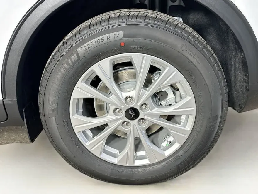 2026 Ford Escape Active photo 1