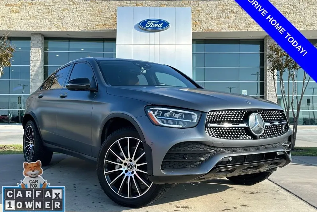 2023 Mercedes Benz GLC 300 Coupe photo 1