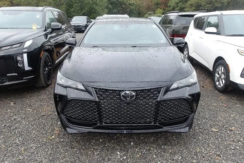2019 Toyota Avalon XLE XSE Touring Limited photo 1