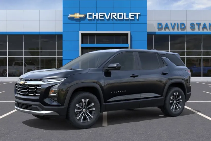 2026 Chevrolet Equinox LT photo 1