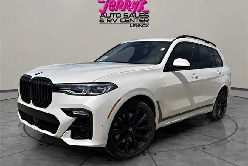2021 Bmw X7 M50i photo 1