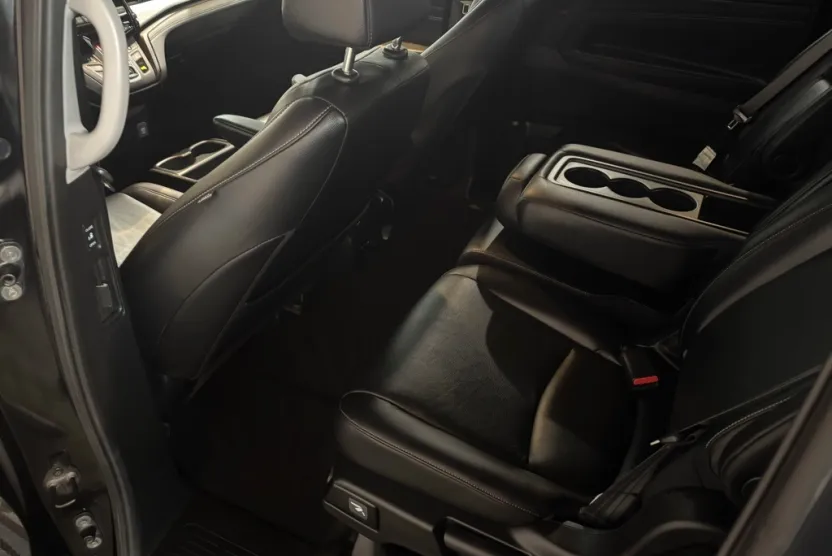 2023 Honda Odyssey EX-L photo 1