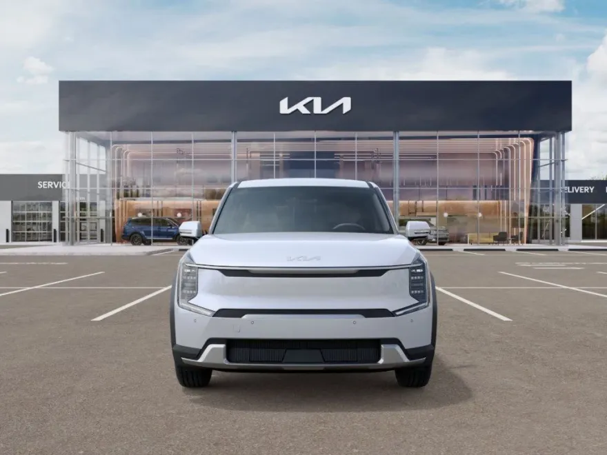 2026 Kia EV9 Light Long Range photo 1