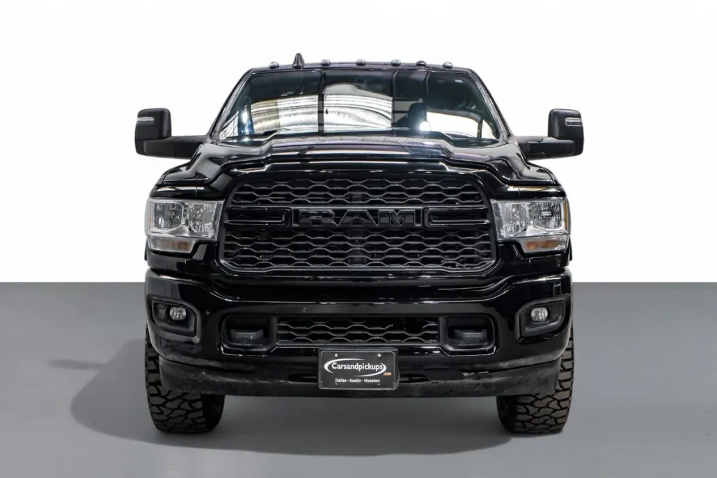 2023 Ram 3500 Tradesman SLT Laramie Limited photo 1