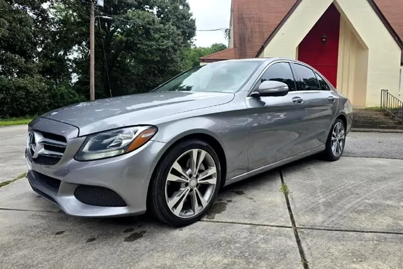 2015 Mercedes Benz C 300 Sedan photo 1