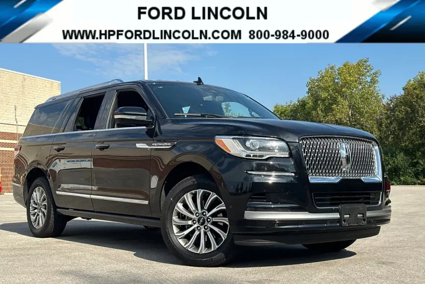 2024 Lincoln Navigator L Premiere photo 1