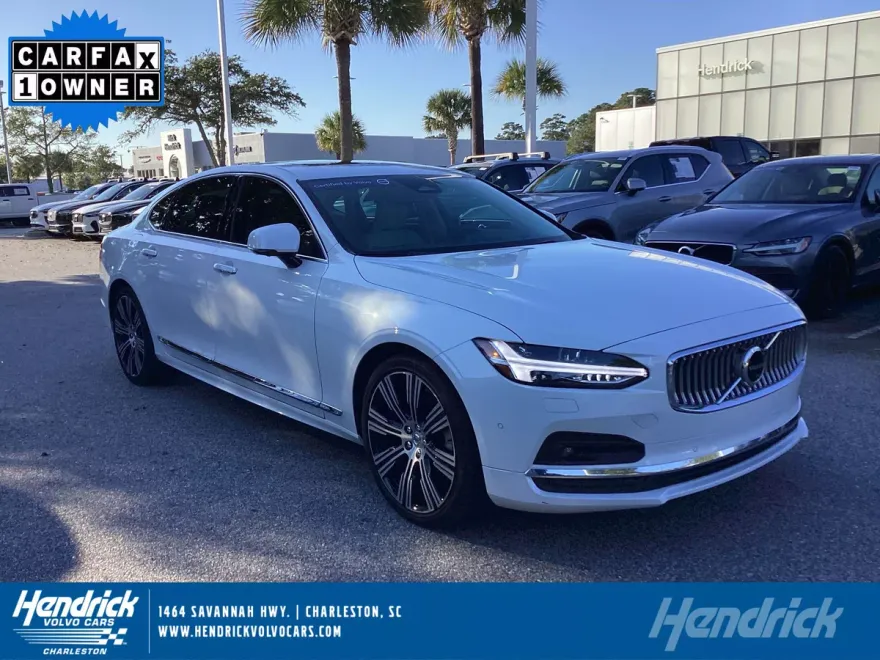 2022 Volvo S90 Inscription photo 1