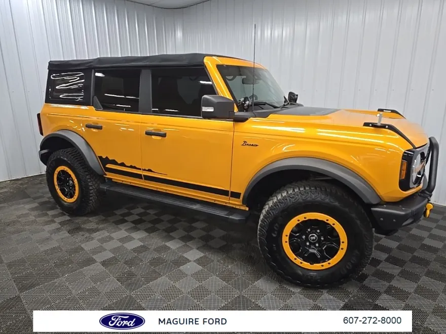2022 Ford Bronco Wildtrak photo 1