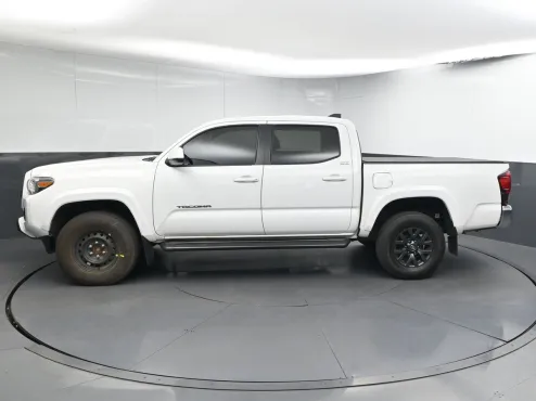 2023 Toyota Tacoma SR5 photo 4