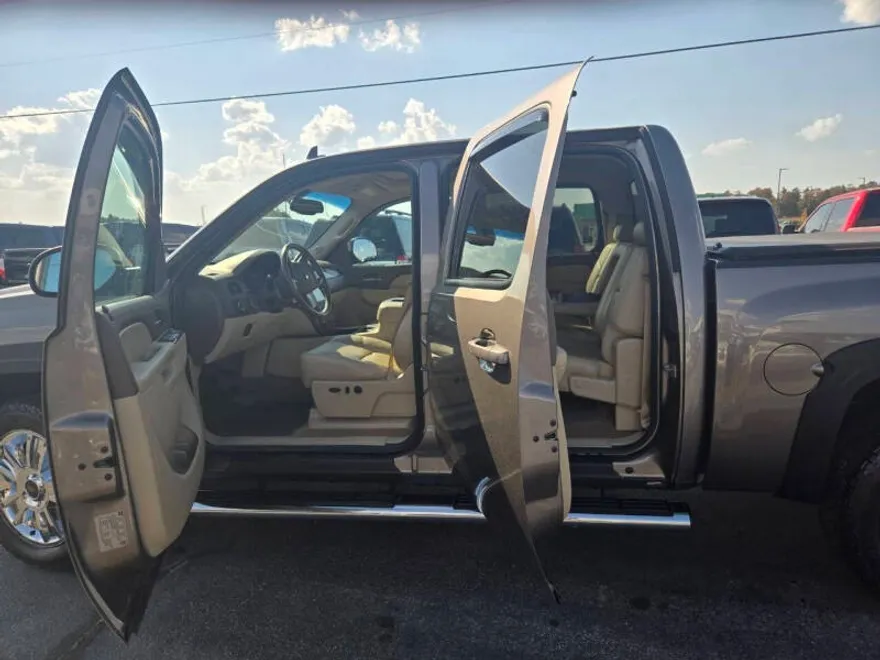 2012 Chevrolet Silverado 1500 LTZ photo 1