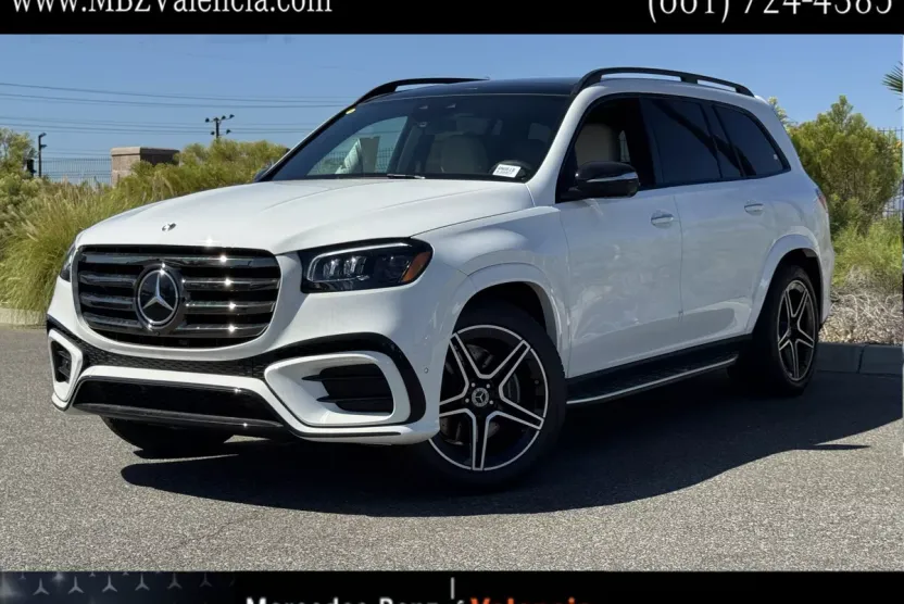2025 Mercedes Benz GLS 450 4MATIC photo 1