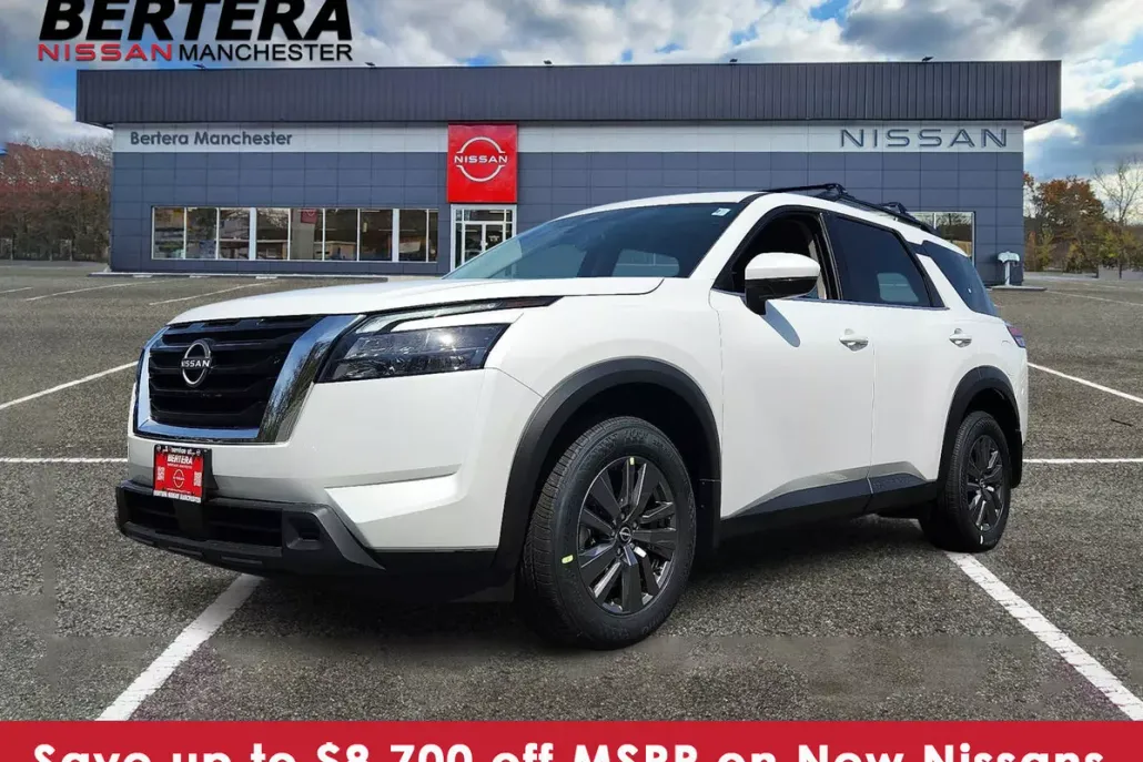 2025 Nissan Pathfinder SV photo 1
