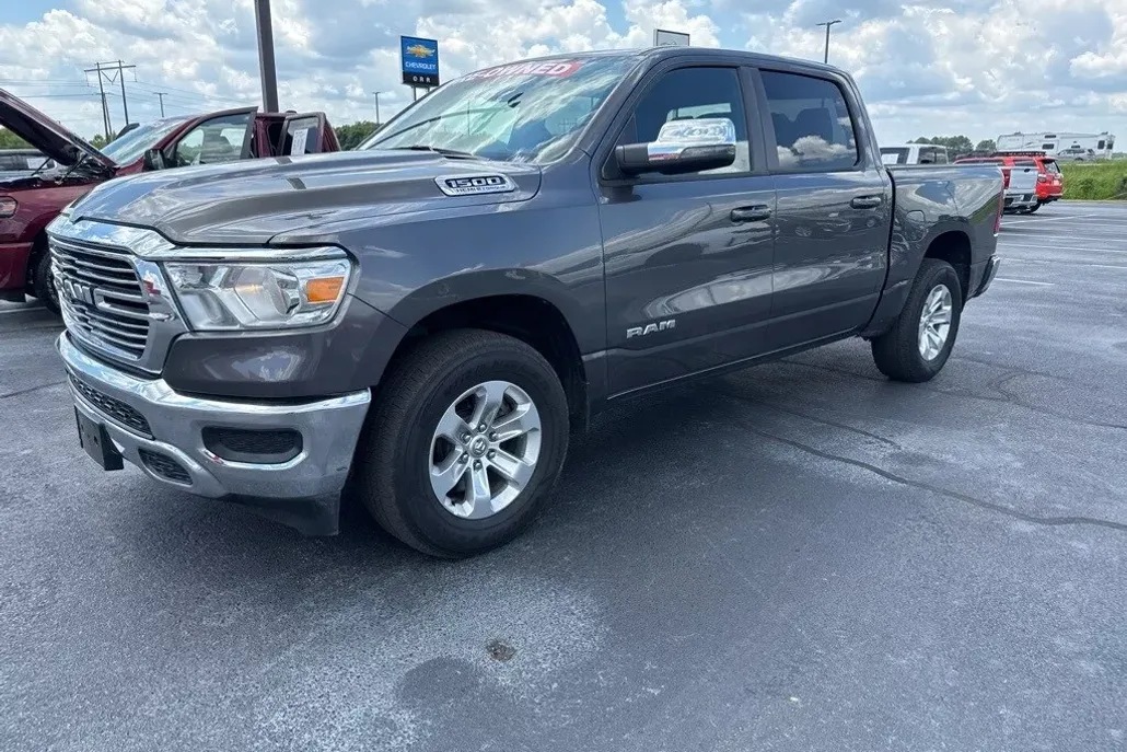 2024 Ram 1500 Laramie photo 1