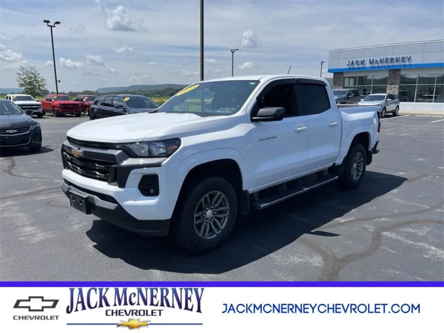 2023 Chevrolet Colorado LT photo 1