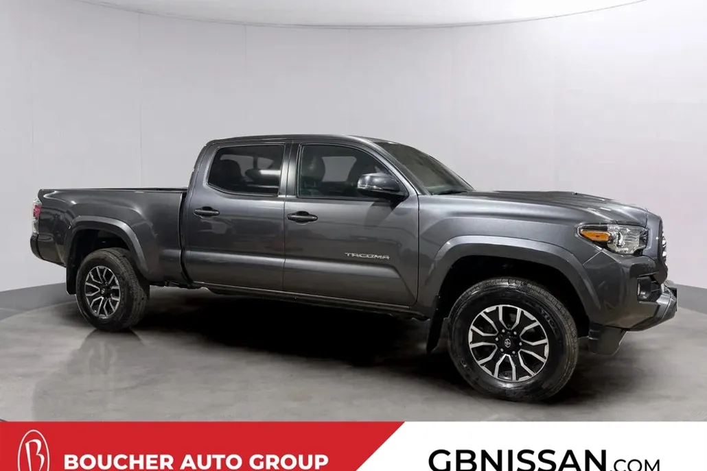 2021 Toyota Tacoma TRD Sport photo 1