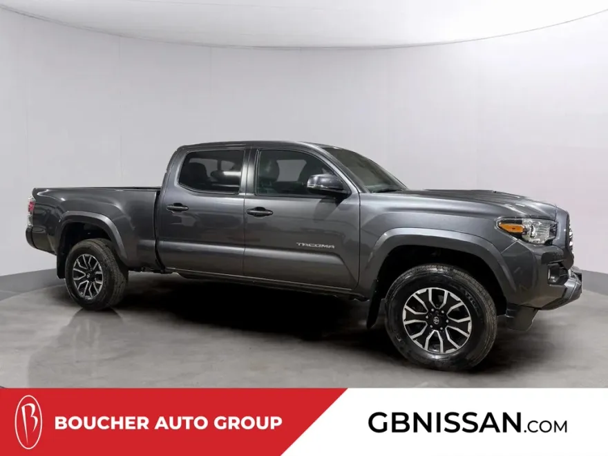 2021 Toyota Tacoma TRD Sport photo 1