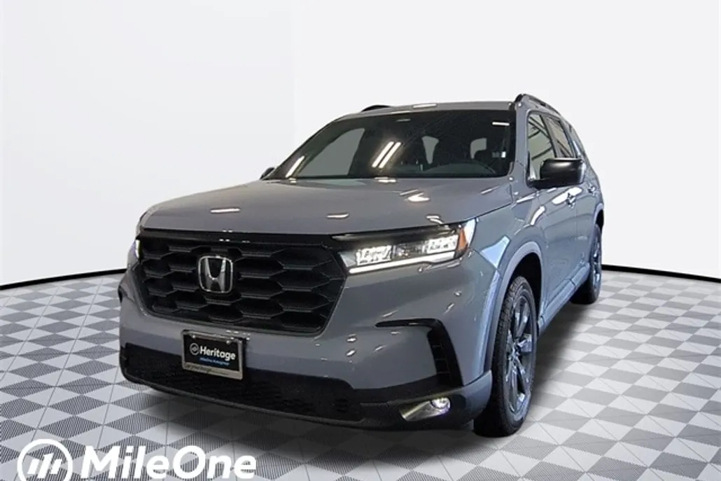 2025 Honda Pilot Sport photo 1