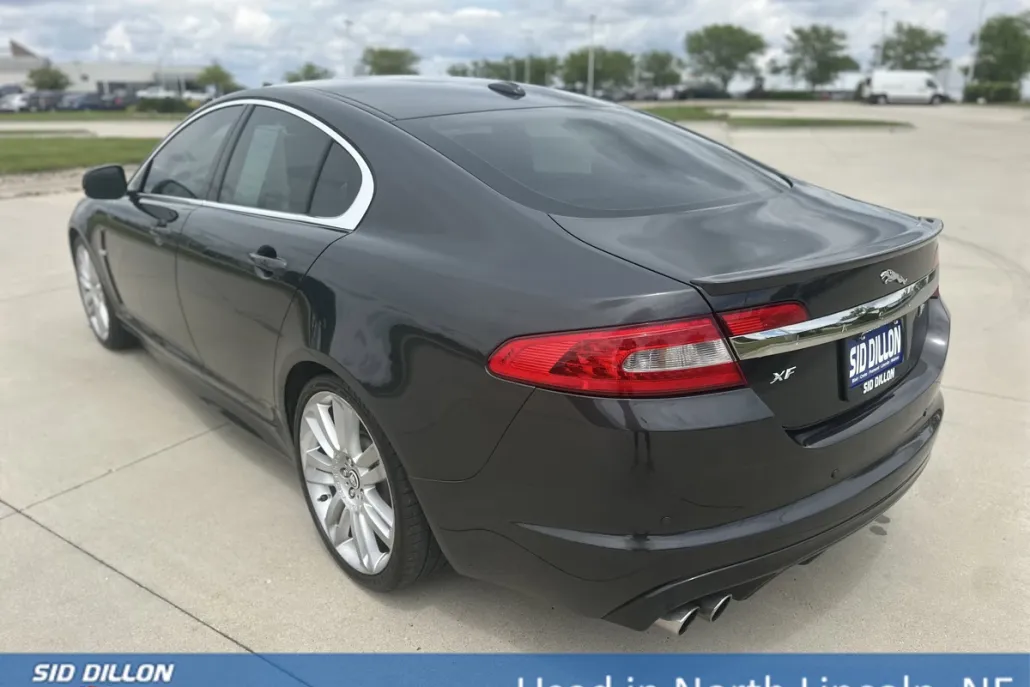 2011 Jaguar XF XFR photo 1