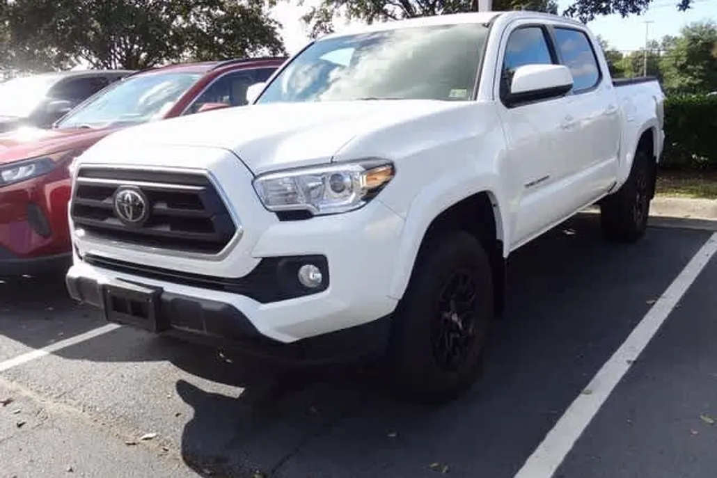 2022 Toyota Tacoma SR5 photo 1