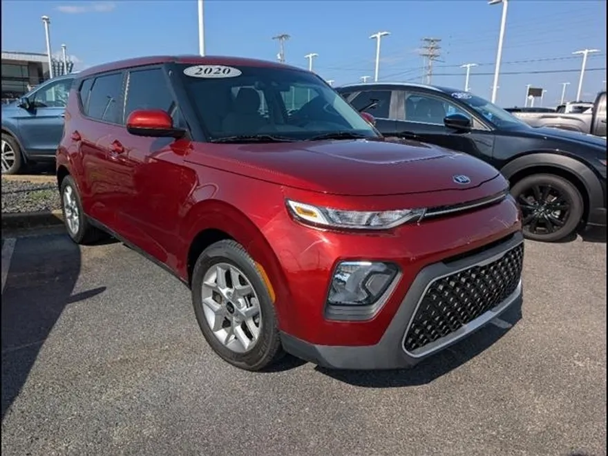 2020 Kia Soul S photo 1