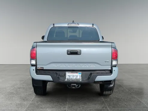2021 Toyota Tacoma TRD Sport Double Cab photo 4
