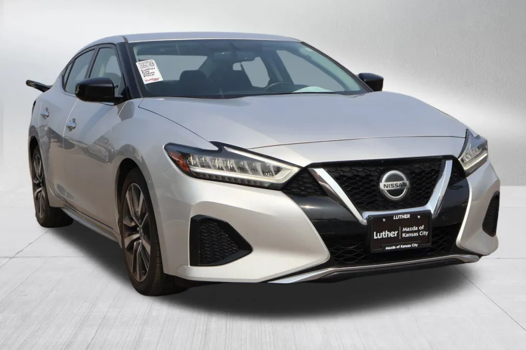 2019 Nissan Maxima S photo 1