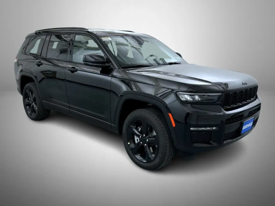 2025 Jeep Grand Cherokee Limited photo 1