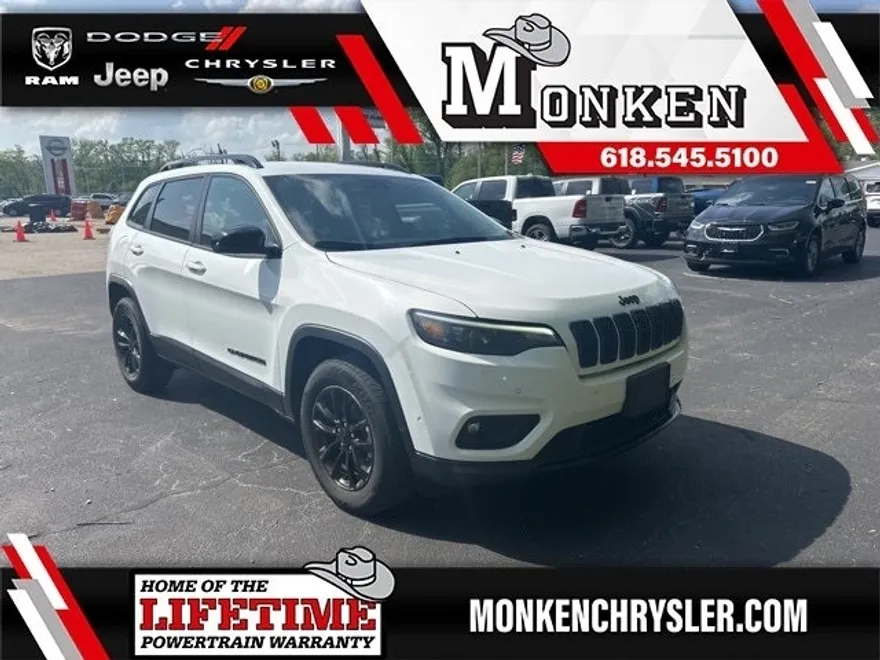 2023 Jeep Cherokee Altitude photo 1