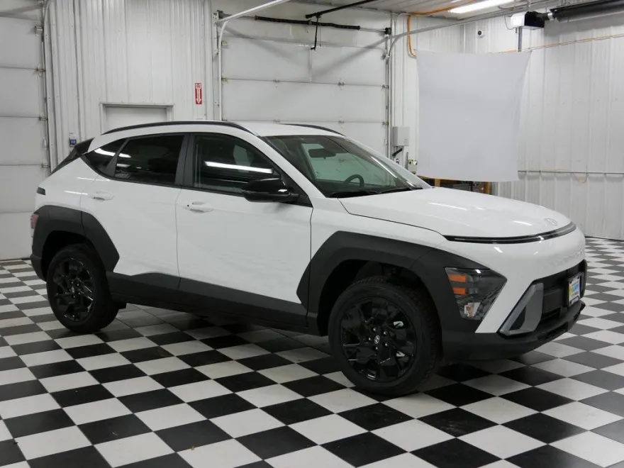 2026 Hyundai Kona SEL photo 1