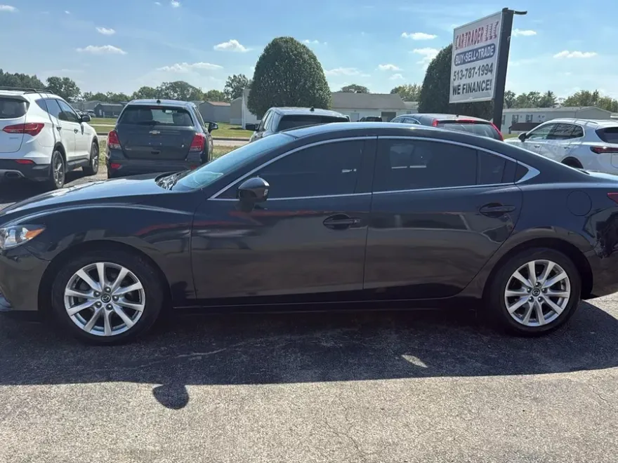 2016 Mazda Mazda6 i Sport photo 1