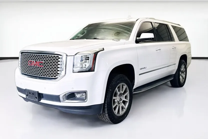 2015 Gmc Yukon XL Denali photo 1