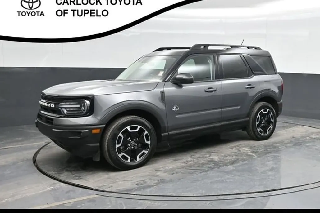 2024 Ford Bronco Sport Outer Banks photo 1