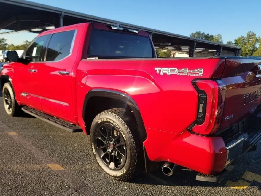2022 Toyota Tundra 1794 Edition CrewMax photo 1