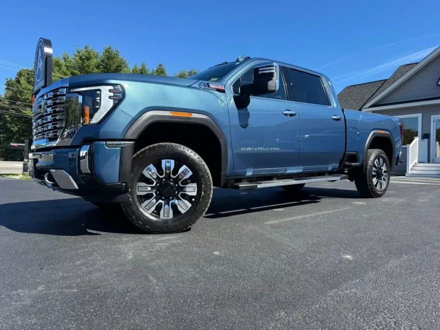 2025 Gmc Sierra 2500 HD Denali photo 1