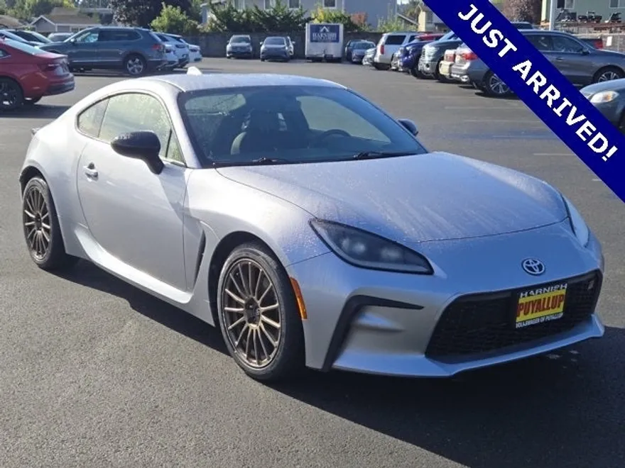 2023 Toyota GR86 Base photo 1