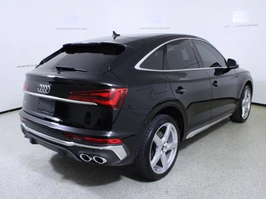 2022 Audi SQ5 Premium photo 1