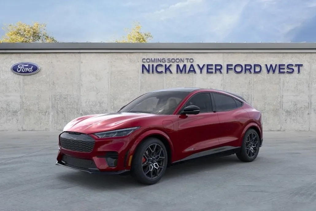 2025 Ford Mustang Mach-E GT photo 1
