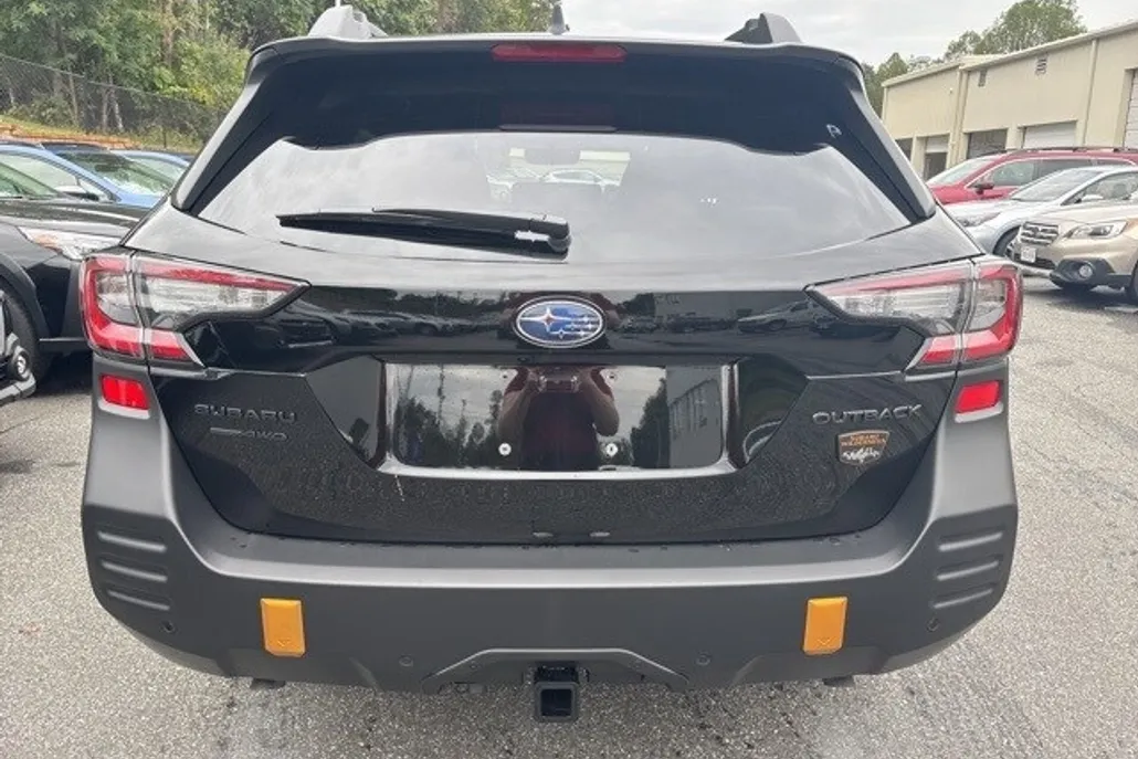 2025 Subaru Outback Wilderness photo 1