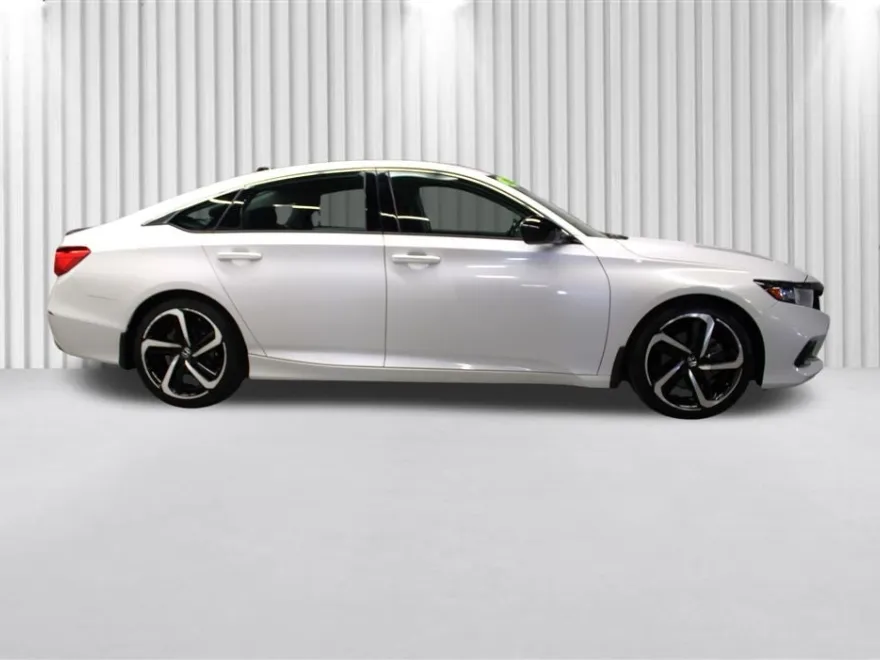 2022 Honda Accord Sport SE photo 1