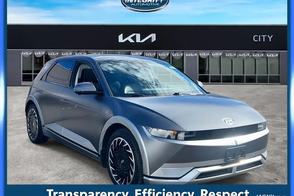 2022 Hyundai Ioniq 5 Limited photo 1