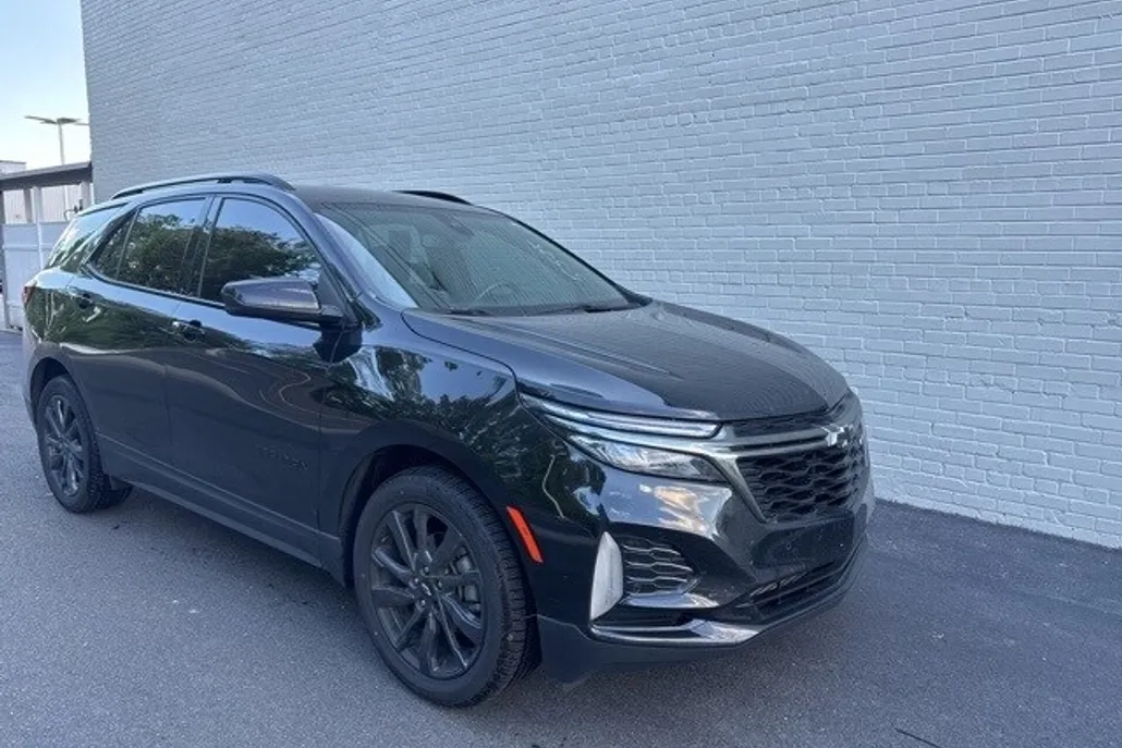 2022 Chevrolet Equinox RS photo 1