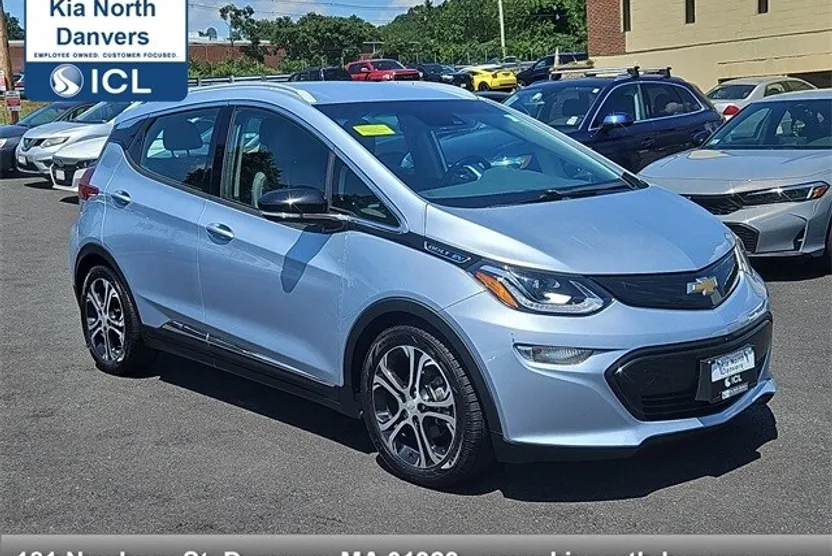 2017 Chevrolet Bolt EV Premier photo 1