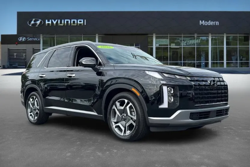 2025 Hyundai Palisade SEL photo 1