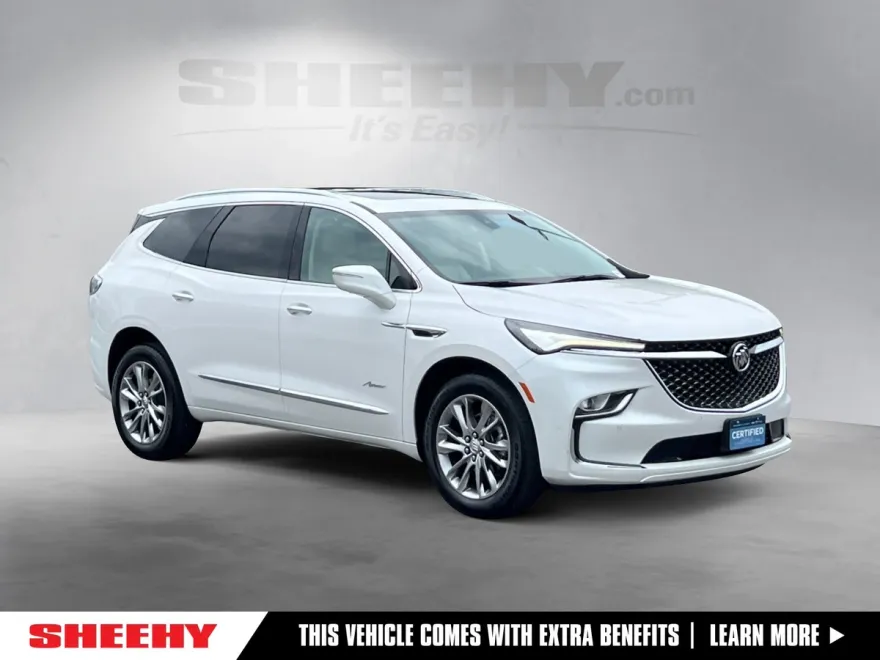 2023 Buick Enclave Avenir photo 1
